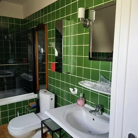 L'abri * May-sur-Orne