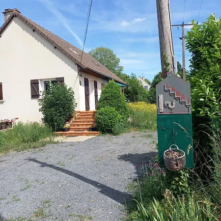 L'abri * May-sur-Orne